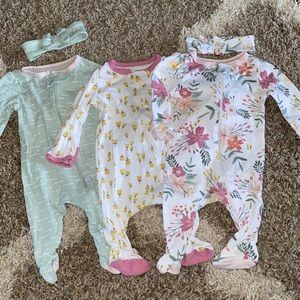 0-3 month cloud island onesies with 2 matching bows